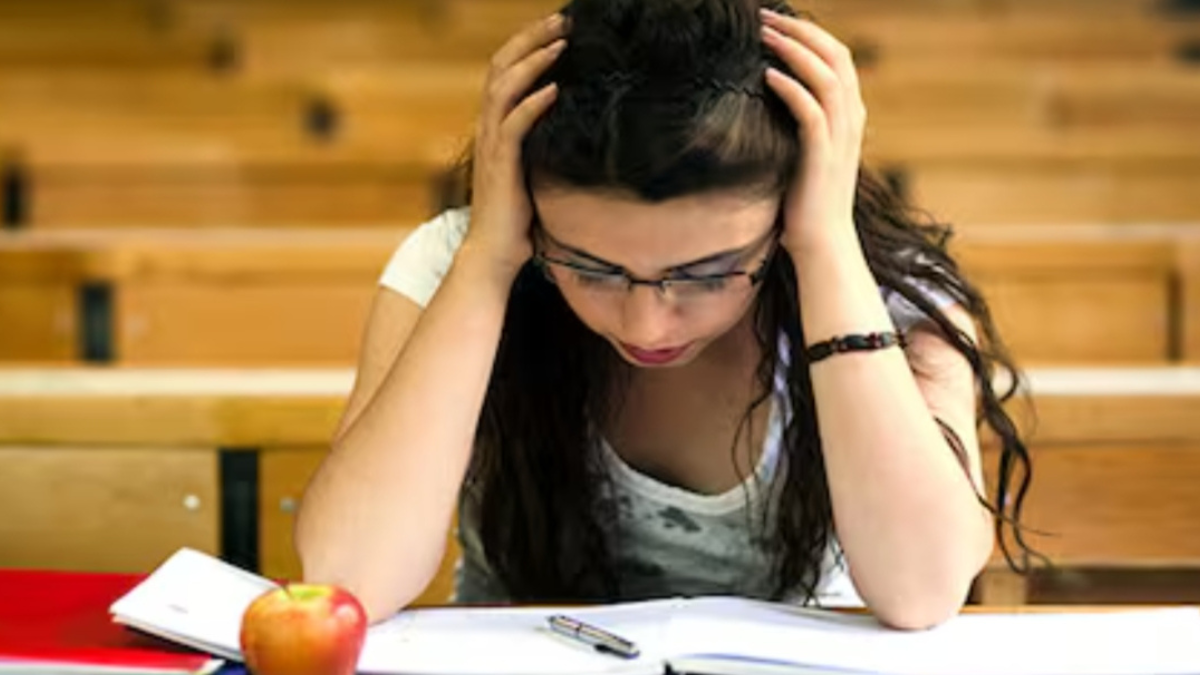 Exam Stress को बाय-बाय, आसान तरीके से पाएं परीक्षा में मन की शांति"