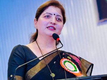 Who Is Rupali Chakankar : ढोंगी व बलात्कारी बाबा के लिए काट ली थी ऊँगली, कौन हैं रूपाली चाकणकर?