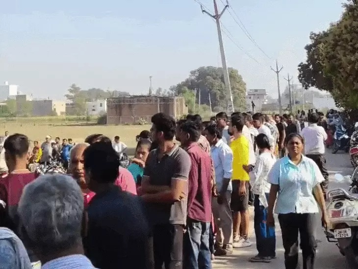 Outcry over gas cylinder in Rewa