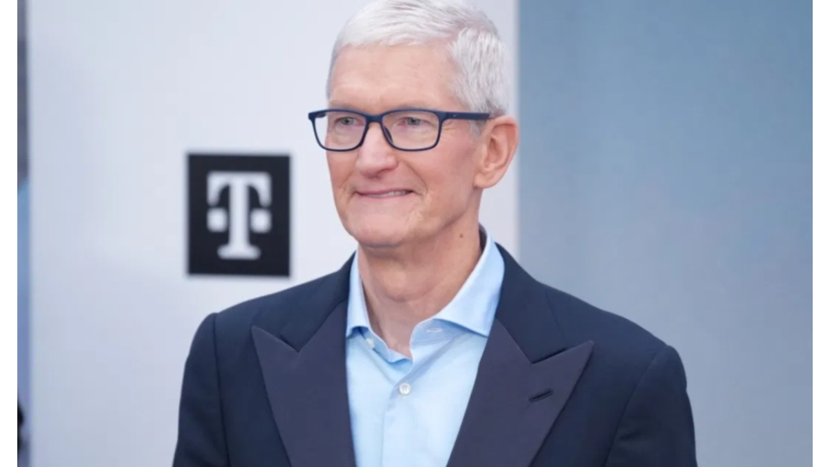 Apple Privacy Policy: Questions on Tim Cook's strategy