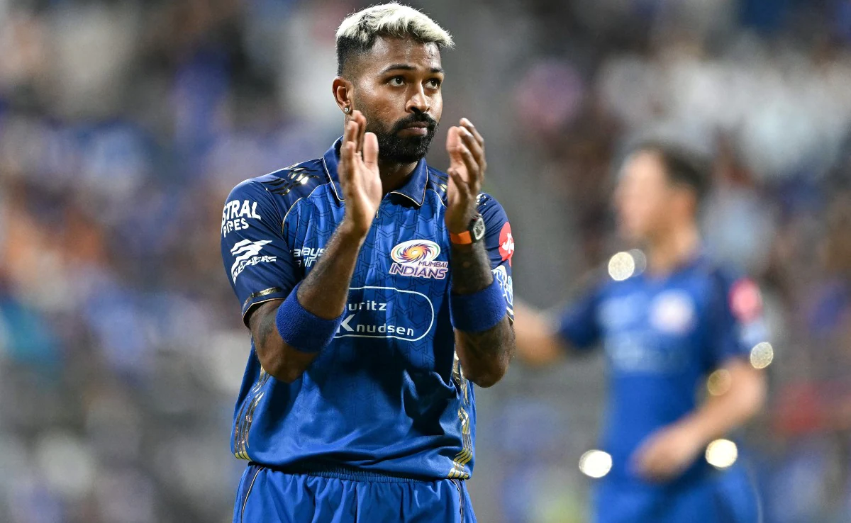 Hardik Pandya looking disappointed during MI vs CSK match IPL 2026