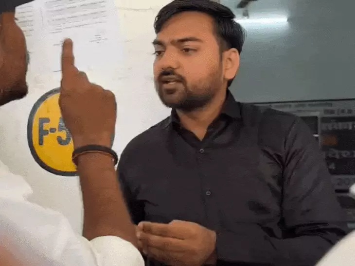 Shameful act of teacher in Model Science College Rewa