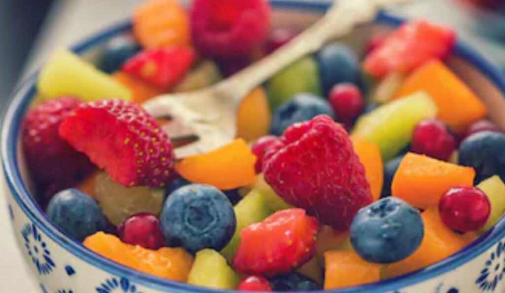 Adopt summer foods for relief in the heat, experts tell 5 effective options