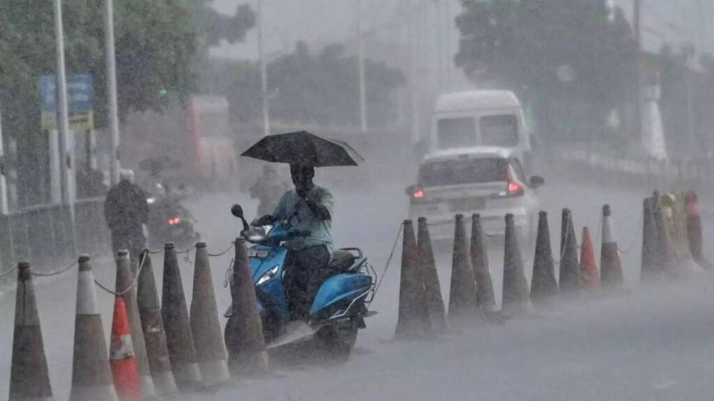 उत्तर भारत में आंधी और बारिश का वेदर अलर्ट
