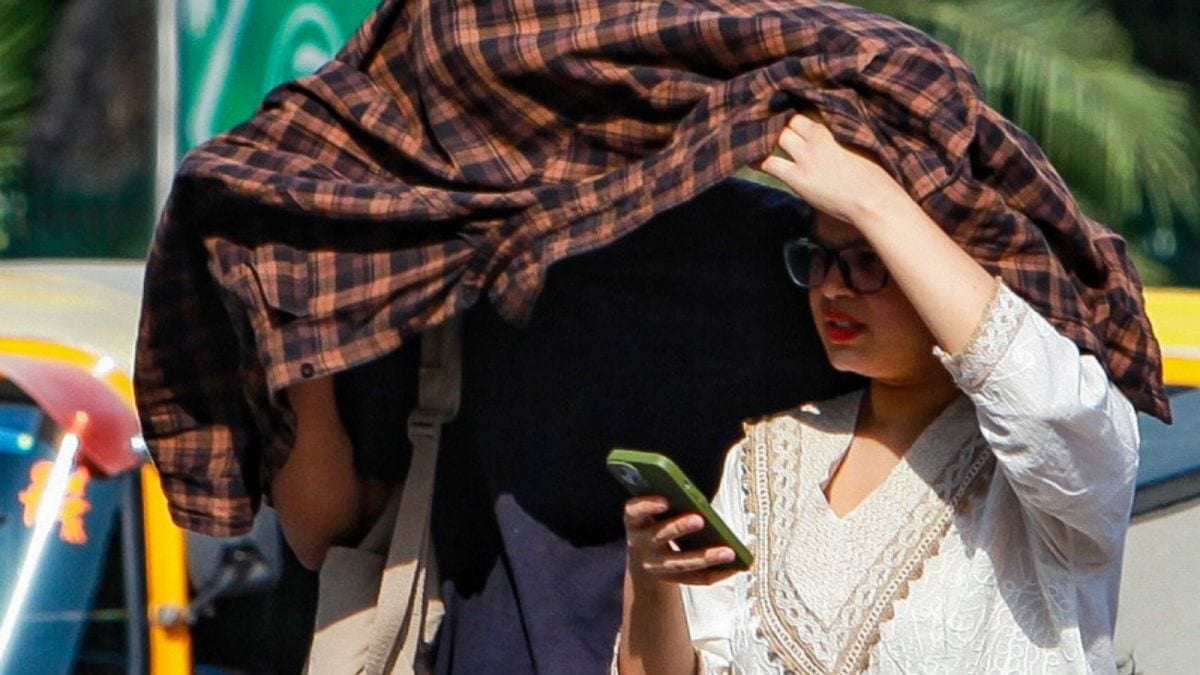 Extreme heatwave alert 2026 Delhi Uttar Pradesh temperature 48 degrees.