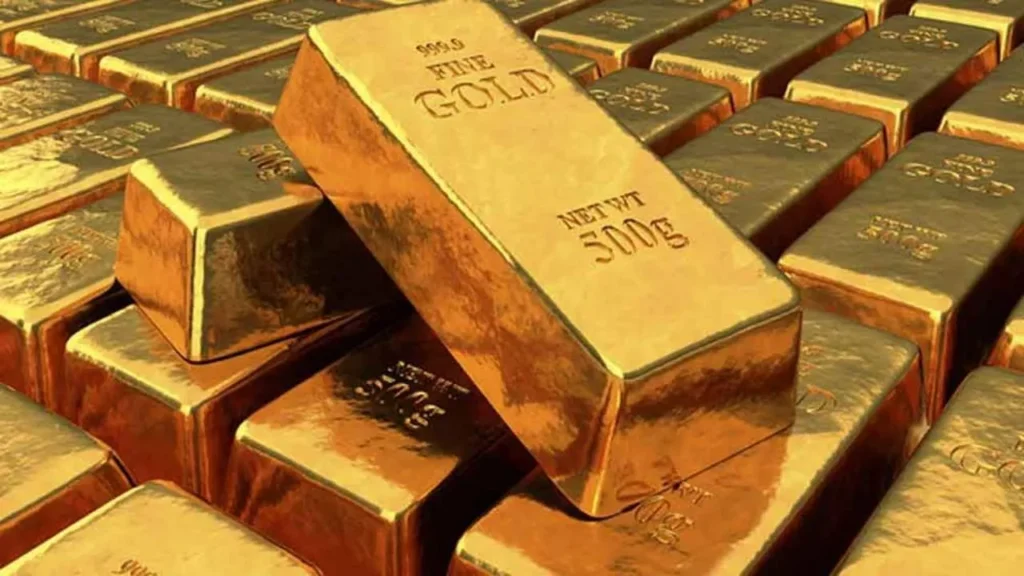 Gold bars and silver coins representing Gold Silver Price Today trends in India.