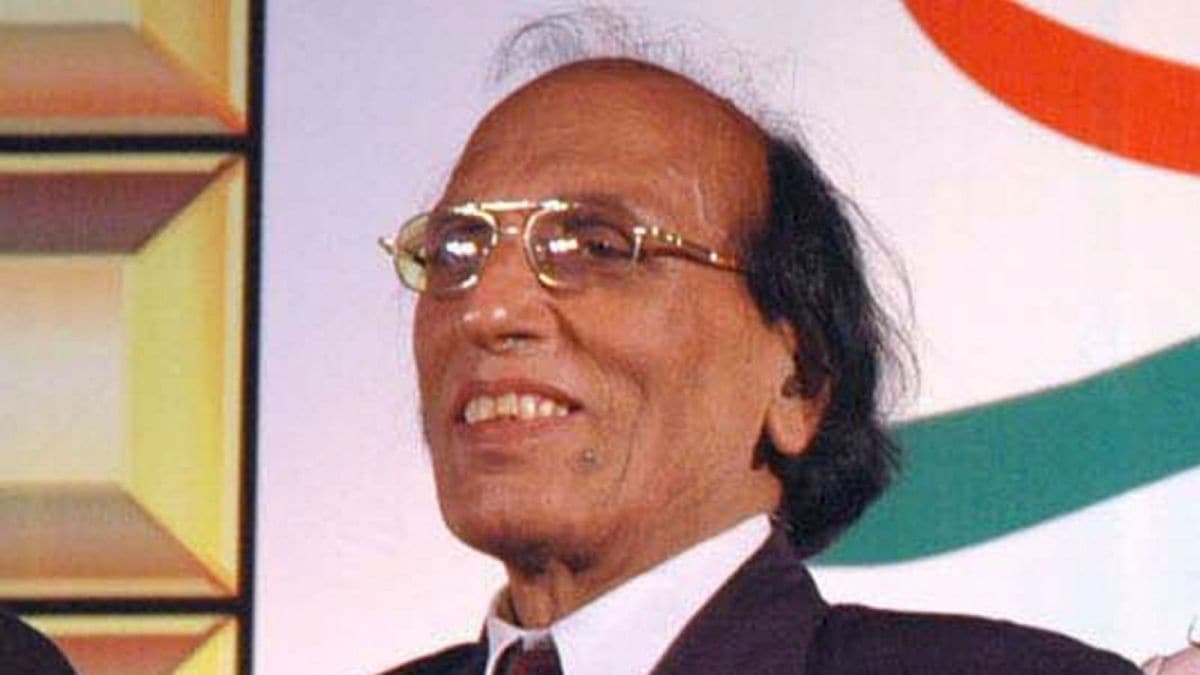 Urdu Poet Bashir Badr Pass Away in Bhopal