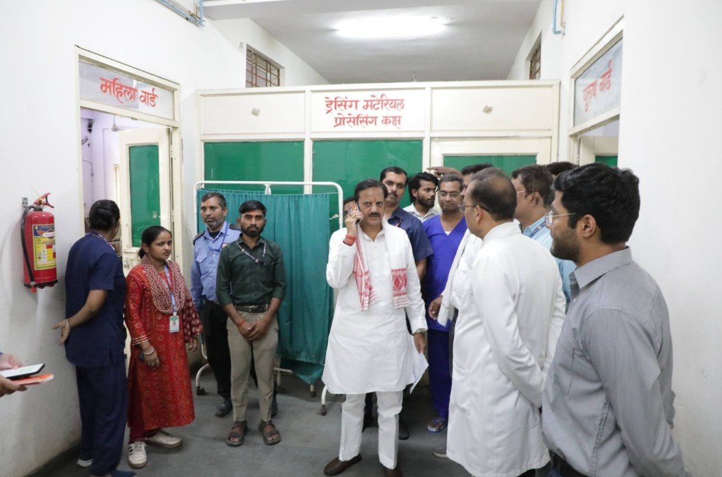 Deputy CM lashes out at Dean after ACs are found switched off in Rewa burn unit