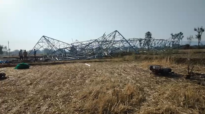 Heavy destruction due to storm and hailstorm in Rewa