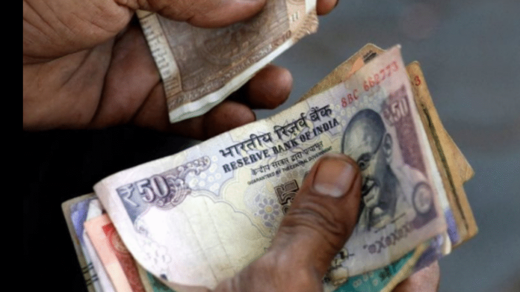 RBI Polymer Notes: Will plastic notes soon be introduced in India? Find out about the RBI's plan and its benefits.