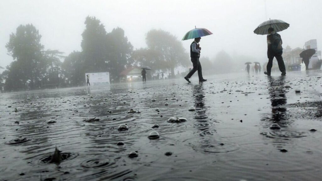 Dark storm clouds and rainfall as Weather Alert India is issued for 17 states