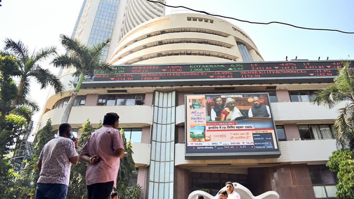 Indian Markets Rebound Led by IT Stocks