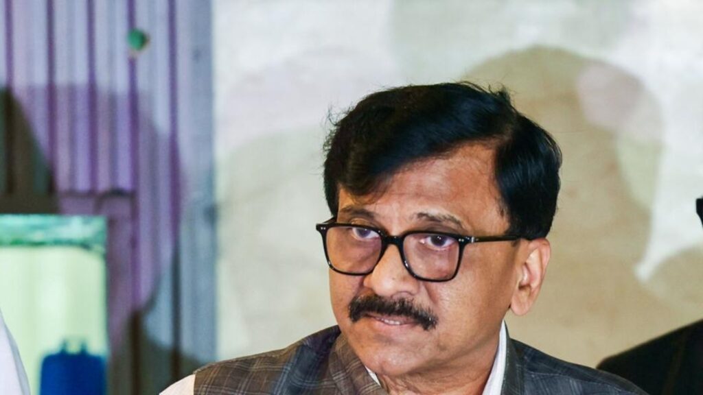 Sanjay Raut Claims Abhijit Dipke PM Modi Connection
