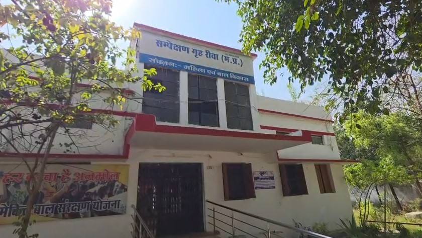 6 vicious child molesters abscond after breaking bathroom window from child care home in Rewa