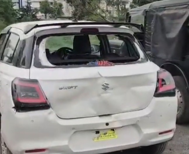 Filmy-style chase and firing at midnight in Rewa