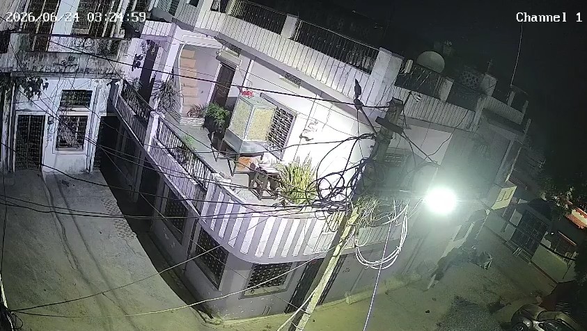 Deranged youth cuts off electricity connections to several homes at midnight in Rewa.