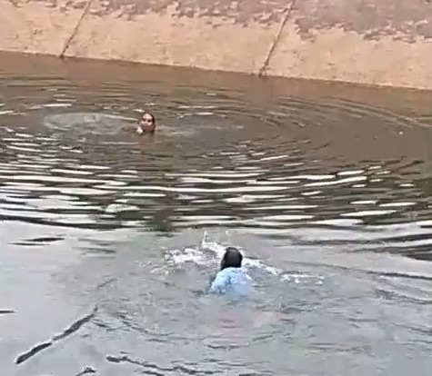 SDRF team rescues elderly woman drowning in canal