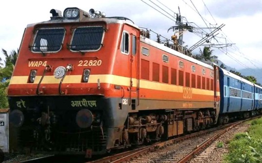 Rewa-Hyderabad summer special train flagged off