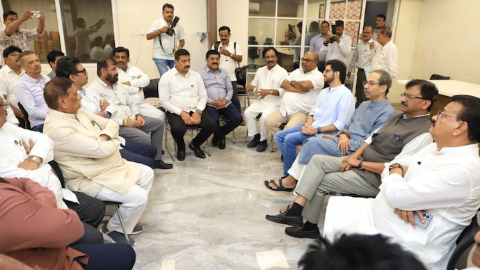 Maharashtra politics, uddhav Thackeray,