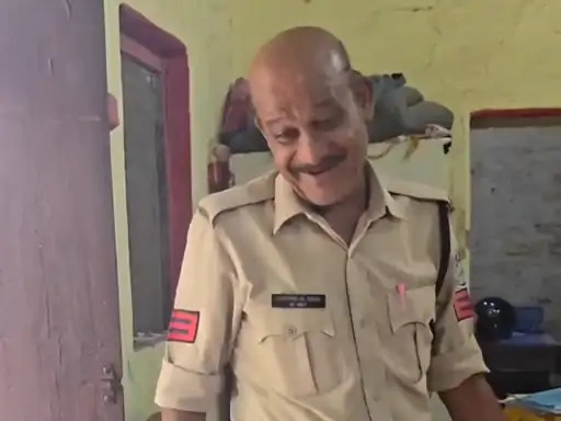 Head Constable creates high-voltage drunken scene in Rewa SP suspends him