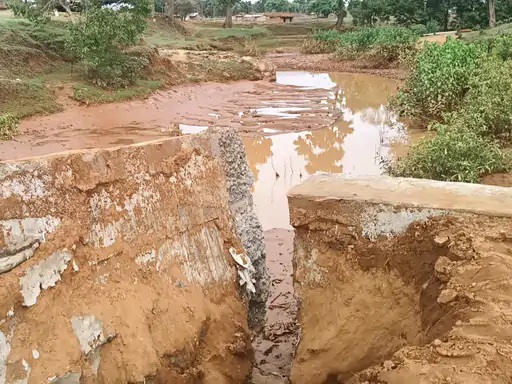 Chakdam falls prey to corruption in Singrauli