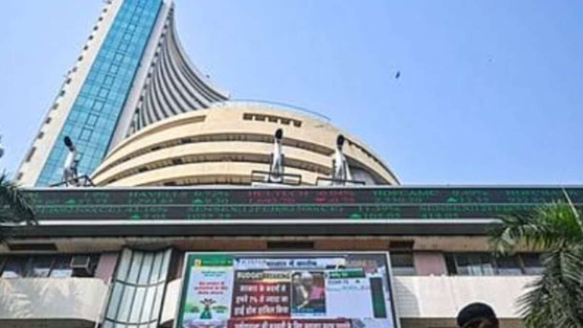 Stock market surges; Sensex and Nifty get a major boost from falling crude oil prices.