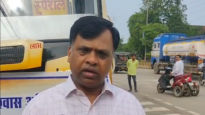 Collector cracks down on illegal colony construction in Rewa.