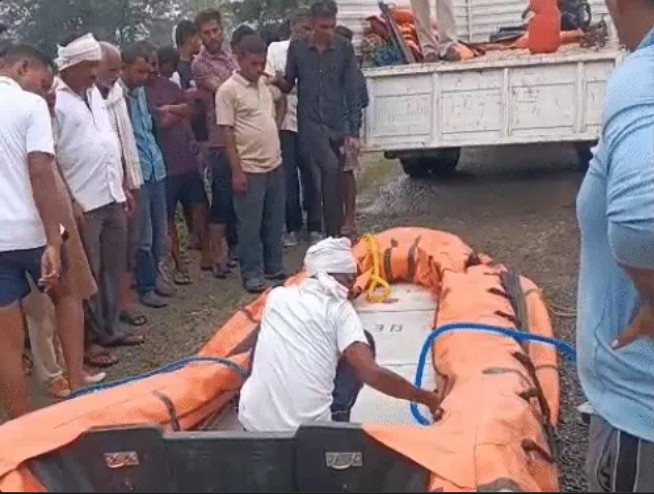 Three people including two children were swept away in the strong current of the river in Maihar.