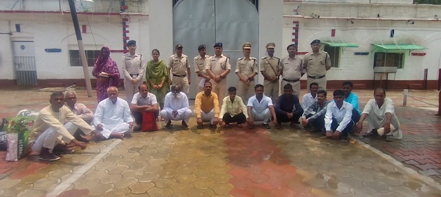 15 life convicts released from Rewa Central Jail on Independence Day.
