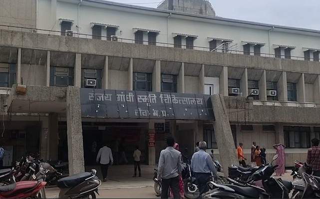 A living patient was declared dead and sent to the post-mortem house at SGMH Rewa.