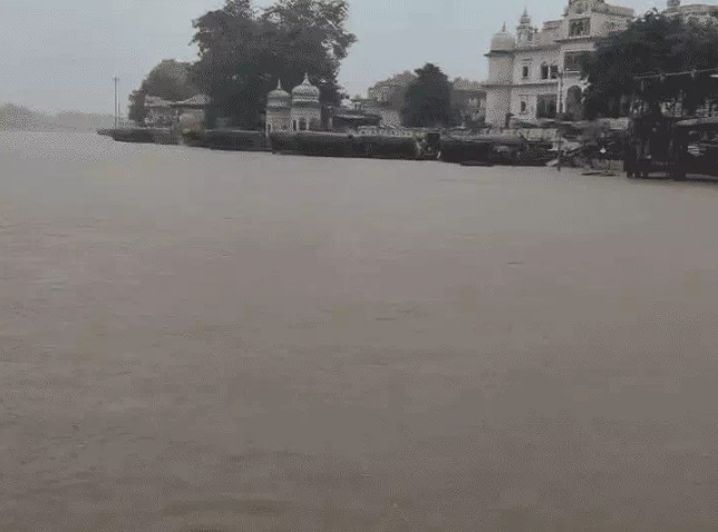 Havoc caused by heavy rains in the Vindhya region of Madhya Pradesh.