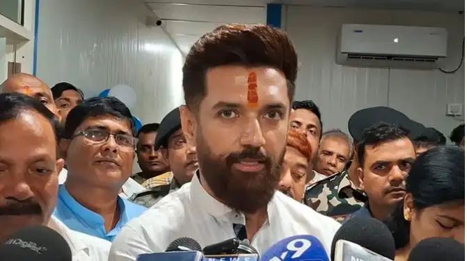 Chirag Paswan Blame NDA : अपनी ही सरकार से नाराज हुए चिराग पासवान, बोले- ‘शर्म आती है कि मैं इस गठबंधन का हिस्सा हूं’