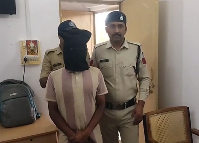 Rewa GRP arrests accused four months after rape of a woman.