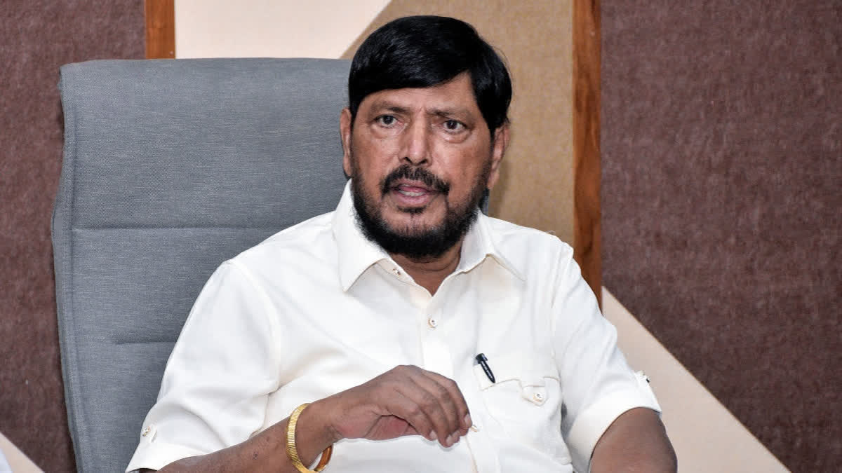 Ramdas Athawale Opposes CEC Gyanesh Kumar Resignation Demand